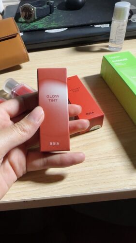Nhấp để xem toàn màn hình BBIA Glow Tint photo review
